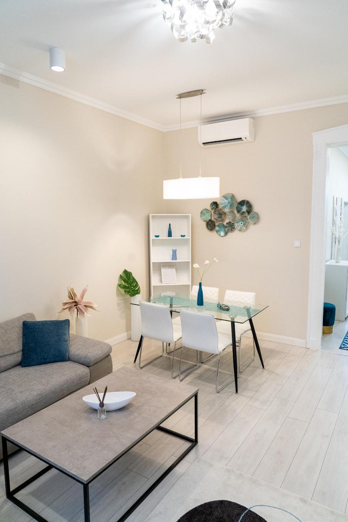 Lerissa Buda Apartment