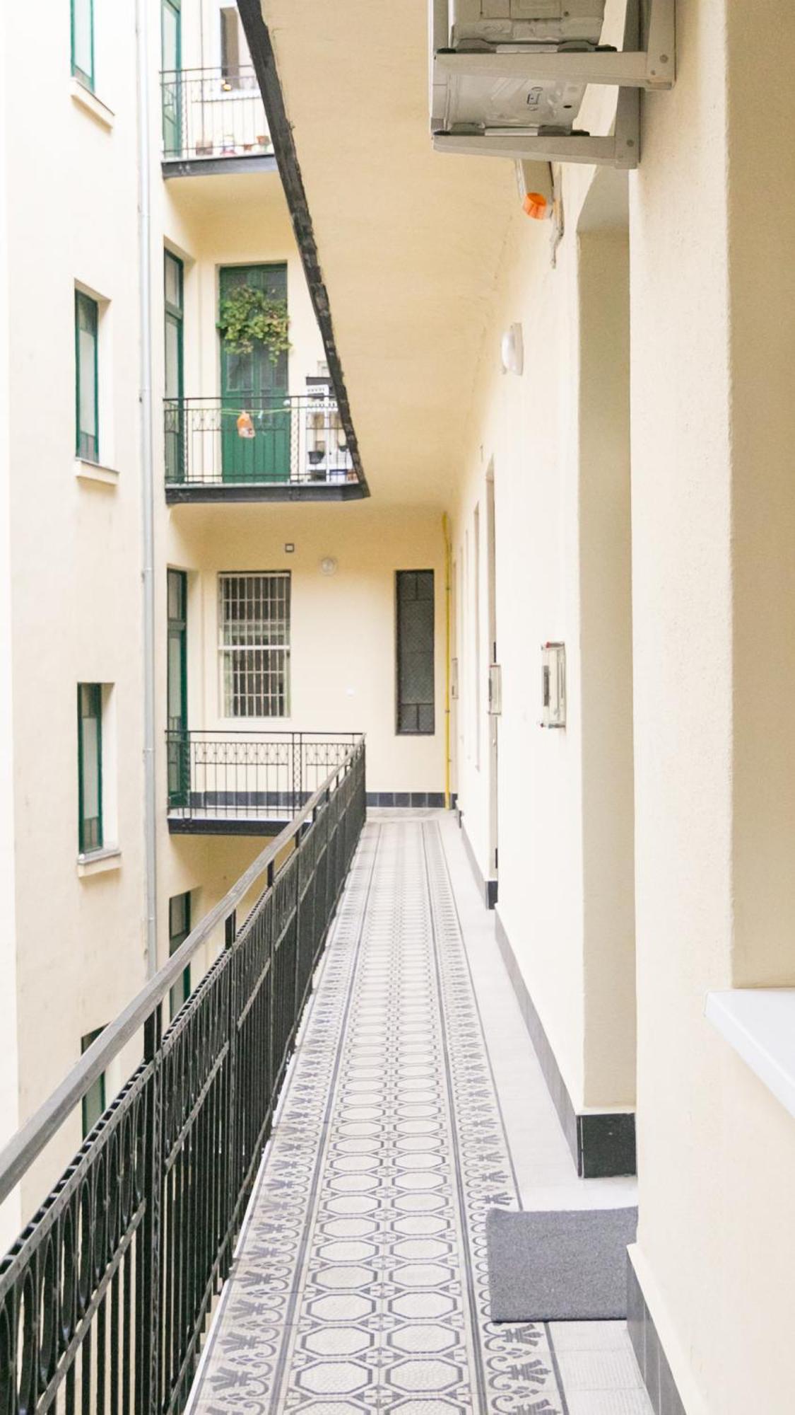 Lerissa Buda Apartment *
