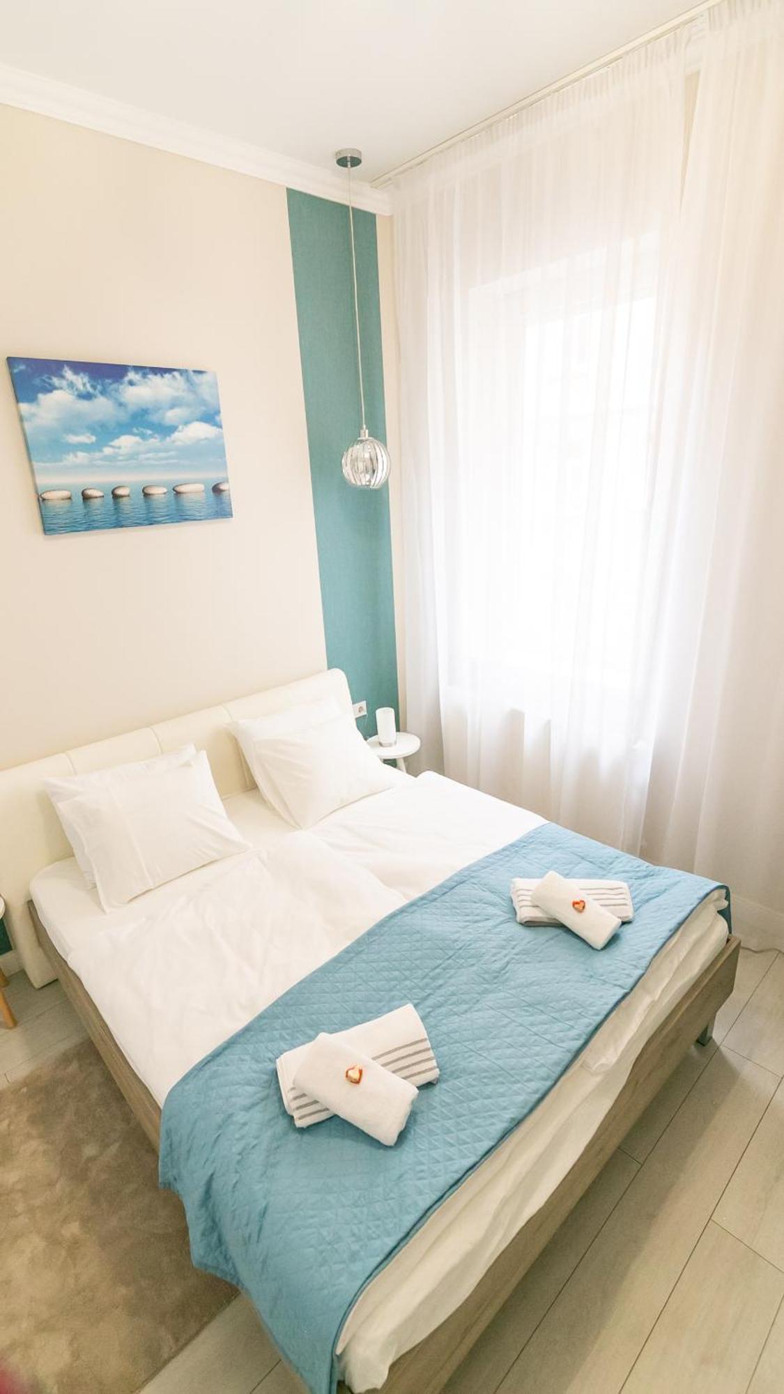 Lerissa Buda Apartment